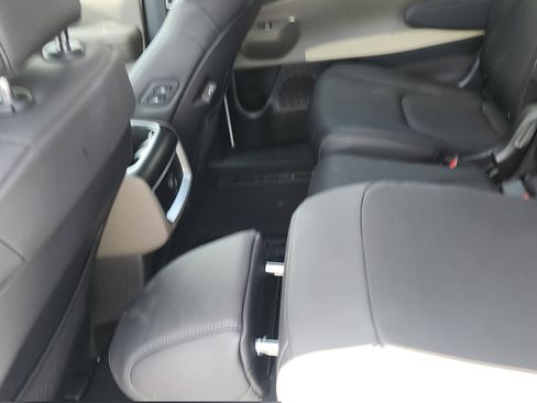 Used 2026 Kia Carnival EX FWD image 13