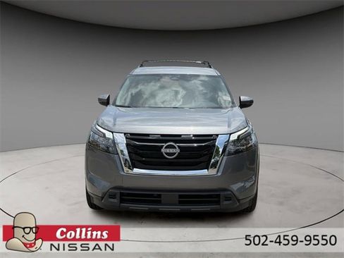 New 2025 Nissan Pathfinder SV w/ Cargo Package image 16