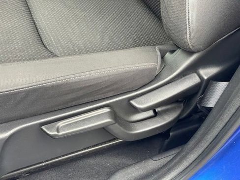 Used 2019 Honda HR-V EX image 12