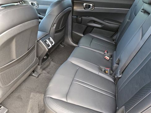 New 2026 Kia Sorento EX image 19