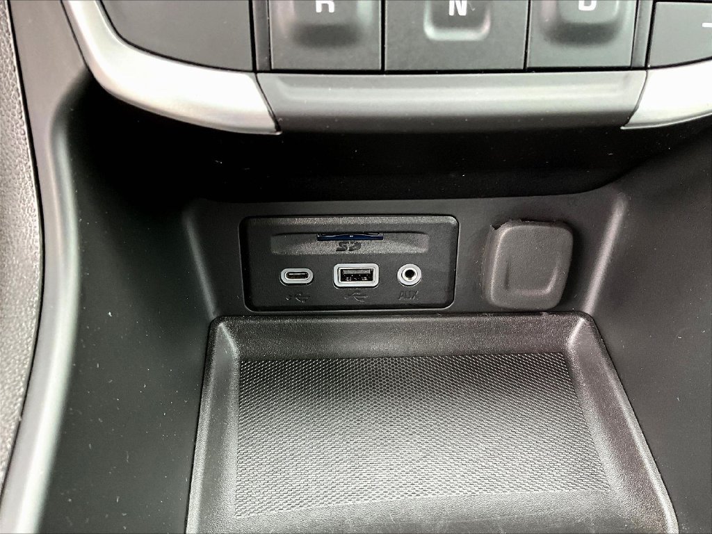 Used 2023 GMC Terrain SLT AWD/4WD image 18