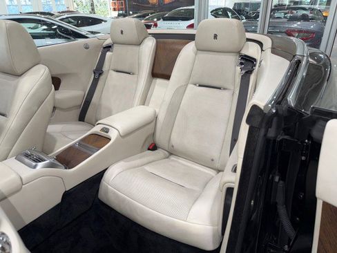 Used 2017 Rolls-Royce Dawn Premium Pkg $350K MSRP image 60