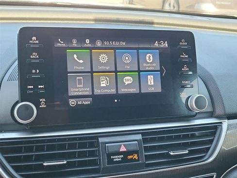 Used 2019 Honda Accord Sport image 6