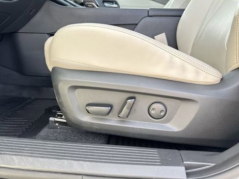 Certified 2024 Nissan Rogue SL w/ SL Premium Package image 9