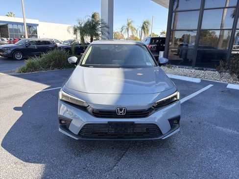 Certified 2024 Honda Civic Touring image 3