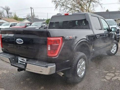 Used 2021 Ford F150 XLT image 9