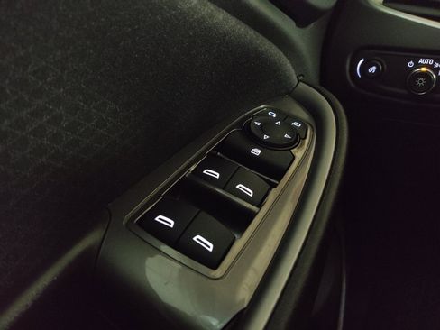 Used 2022 Chevrolet Malibu LS w/ Driver Confidence Package II FWD image 27