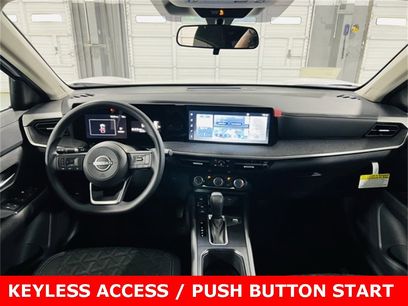 New 2025 Nissan Kicks SV