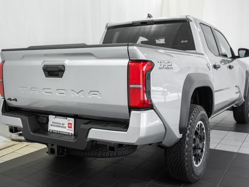 New 2026 Toyota Tacoma TRD Off-Road AWD/4WD image 4