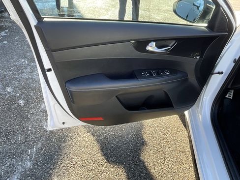 Used 2022 Kia Forte GT-Line image 10