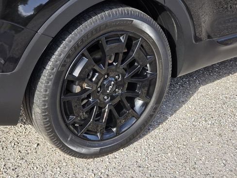 Used 2022 Kia Telluride SX w/ SX Prestige Package AWD/4WD image 8