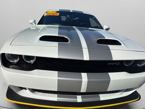 Used 2023 Dodge Challenger SRT Hellcat image 7