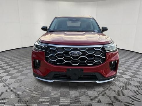 Used 2026 Ford Explorer Platinum w/ LUX Leather Package AWD/4WD image 14