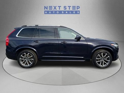 Used 2017 Volvo XC90 T6 Momentum w/ Vision Package AWD/4WD image 9