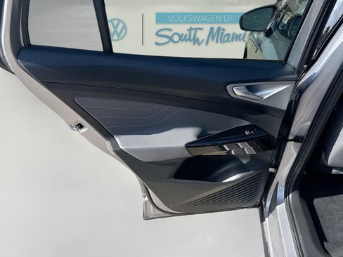 Used 2023 Volkswagen ID.4 S image 26