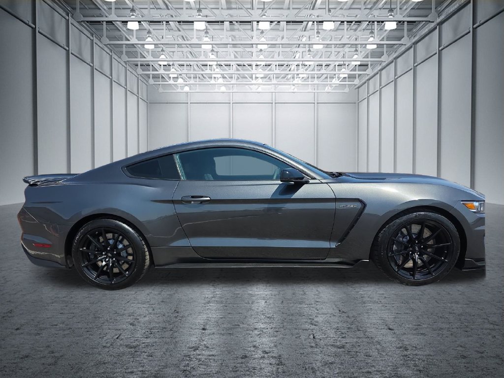 Used 2018 Ford Mustang Shelby GT350 w/ Electronics Package RWD image 11