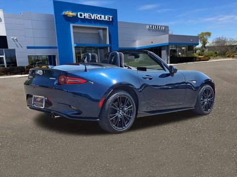 Used 2025 MAZDA MX-5 Miata Club w/ Appearance Package RWD image 26