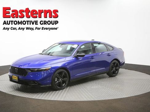 Used 2025 Honda Accord Sport image 57