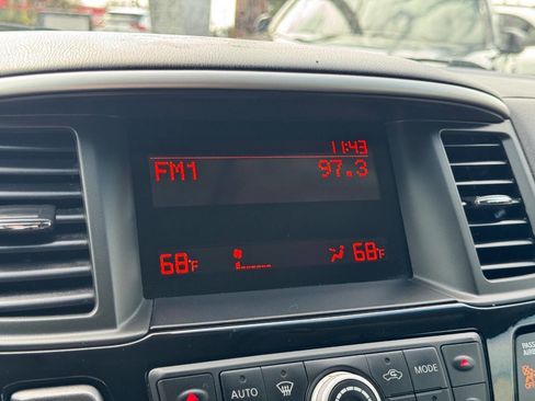 Used 2015 Nissan Pathfinder S FWD image 33