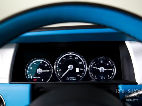 Certified 2024 Rolls-Royce Cullinan AWD/4WD image 14