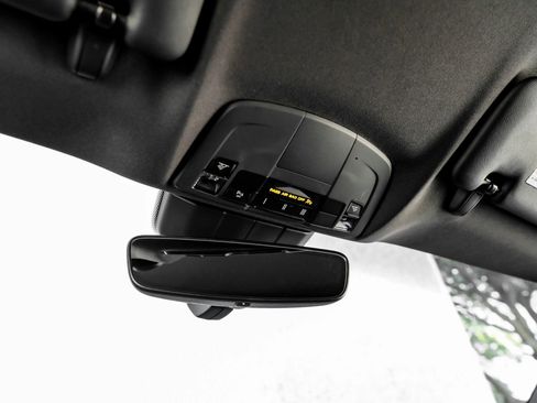 Used 2019 Porsche 718 Cayman S RWD image 37