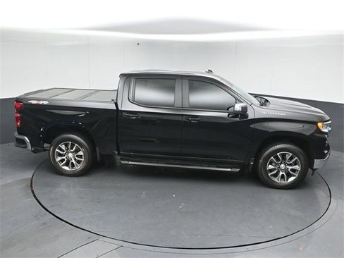 Used 2023 Chevrolet Silverado 1500 LT image 47