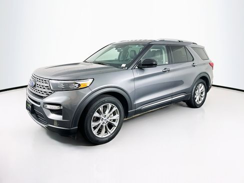 Used 2024 Ford Explorer Limited RWD image 3