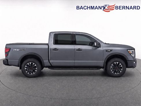 Used 2024 Nissan Titan PRO-4X w/ Pro-4x Convenience Package AWD/4WD image 8