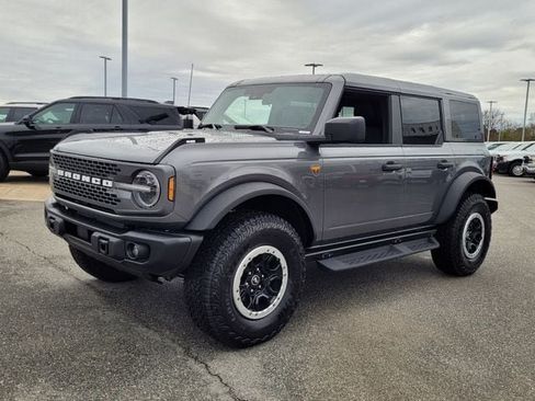 New 2025 Ford Bronco Badlands w/ Sasquatch Package AWD/4WD image 29