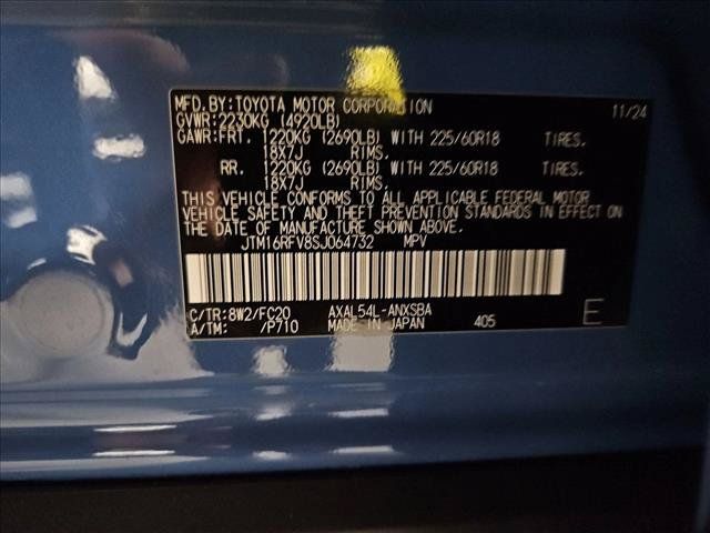 Used 2025 Toyota RAV4 SE AWD/4WD image 23