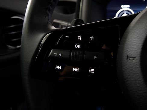 Used 2025 Nissan Z Sport w/ Floor Mat Package image 26