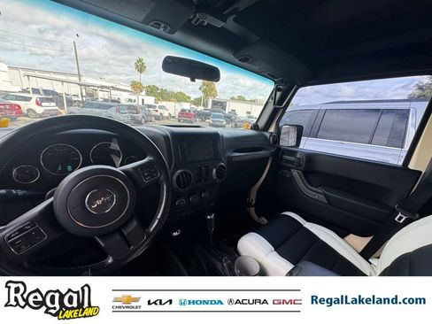 Used 2011 Jeep Wrangler Unlimited Sport image 9