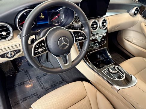 Used 2020 Mercedes-Benz C 300 Sedan image 9
