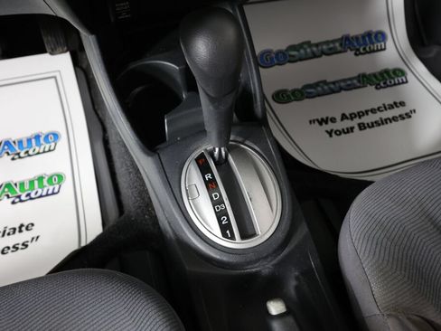 Used 2011 Honda Fit image 31