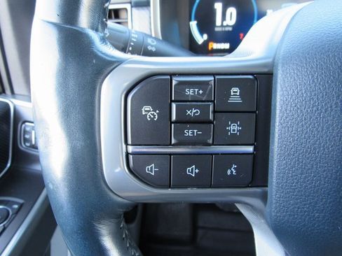 Used 2022 Ford F150 Limited image 16