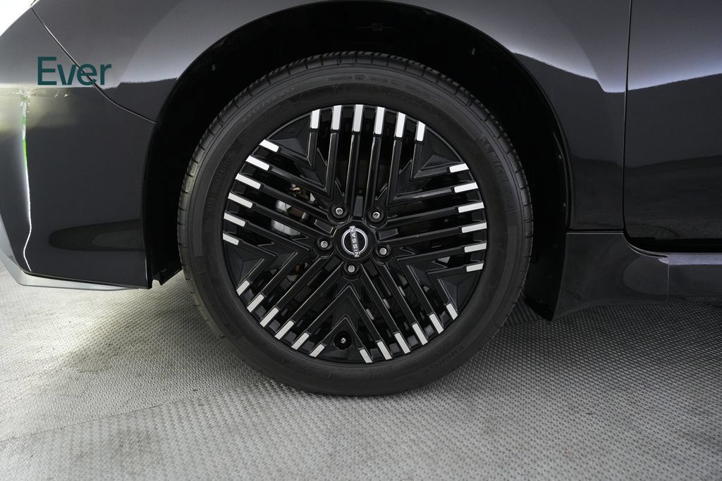 Used 2024 Nissan Leaf SV Plus FWD image 19