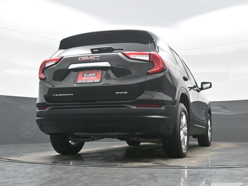 Used 2022 GMC Terrain SLE w/ Driver Convenience Package AWD/4WD image 39
