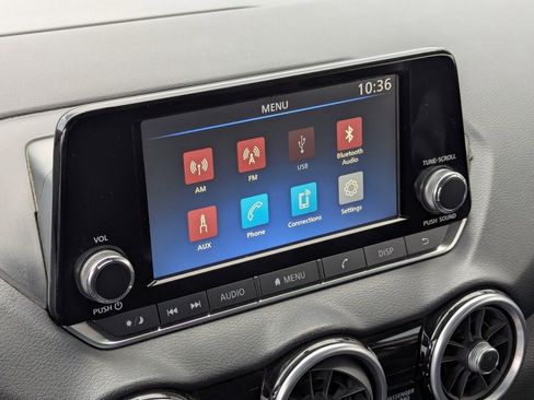 Used 2020 Nissan Sentra S image 18