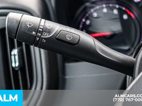 Used 2023 Chevrolet Silverado 2500 Custom w/ Custom Value Package image 33