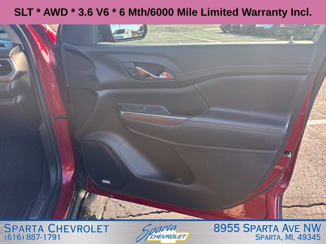 Used 2019 GMC Acadia SLT AWD/4WD image 29