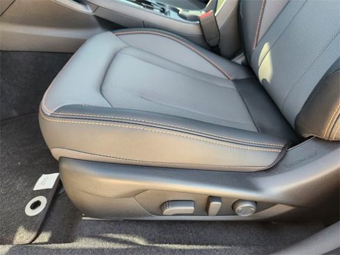 New 2026 Subaru Crosstrek 2.5i Limited w/ Crosstrek Mirror Package image 19