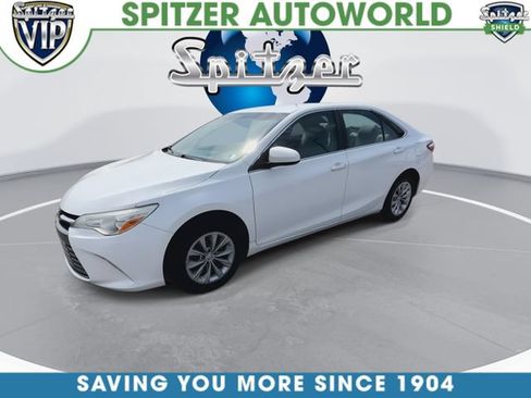 Used 2016 Toyota Camry LE FWD image 4