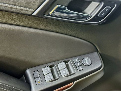 Used 2019 GMC Yukon XL SLT w/ Open Road Package RWD image 20