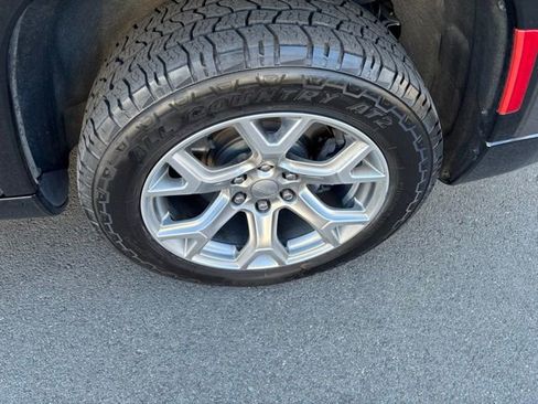 Used 2022 Jeep Wagoneer Series II image 44