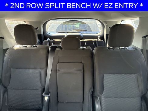 Used 2022 Ford Explorer XLT image 8