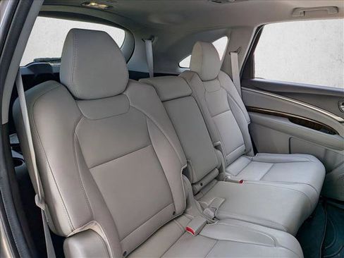 Used 2019 Acura MDX FWD image 17