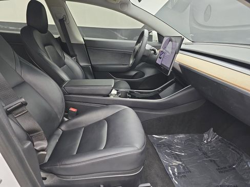 Used 2020 Tesla Model 3 RWD image 11