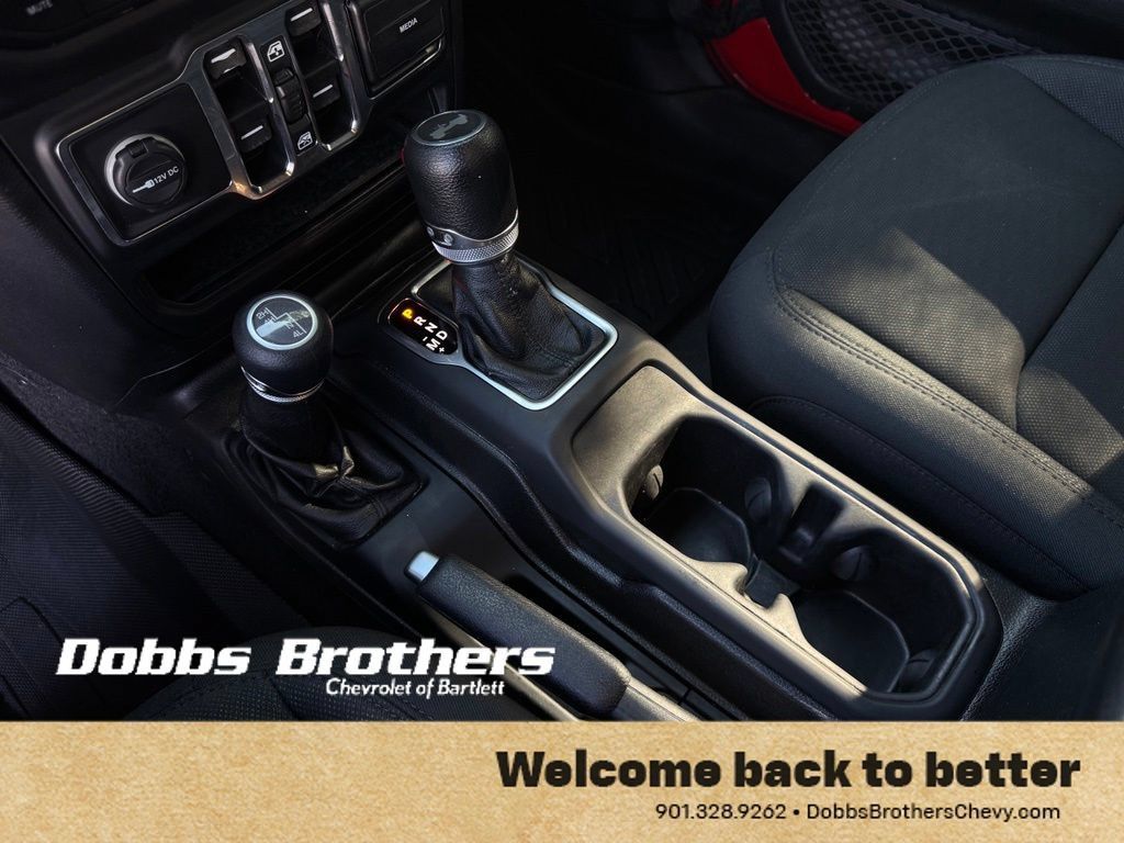 Used 2021 Jeep Wrangler Unlimited Sport AWD/4WD image 28