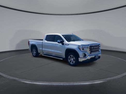 Used 2021 GMC Sierra 1500 SLT w/ X31 Off-Road Package image 2