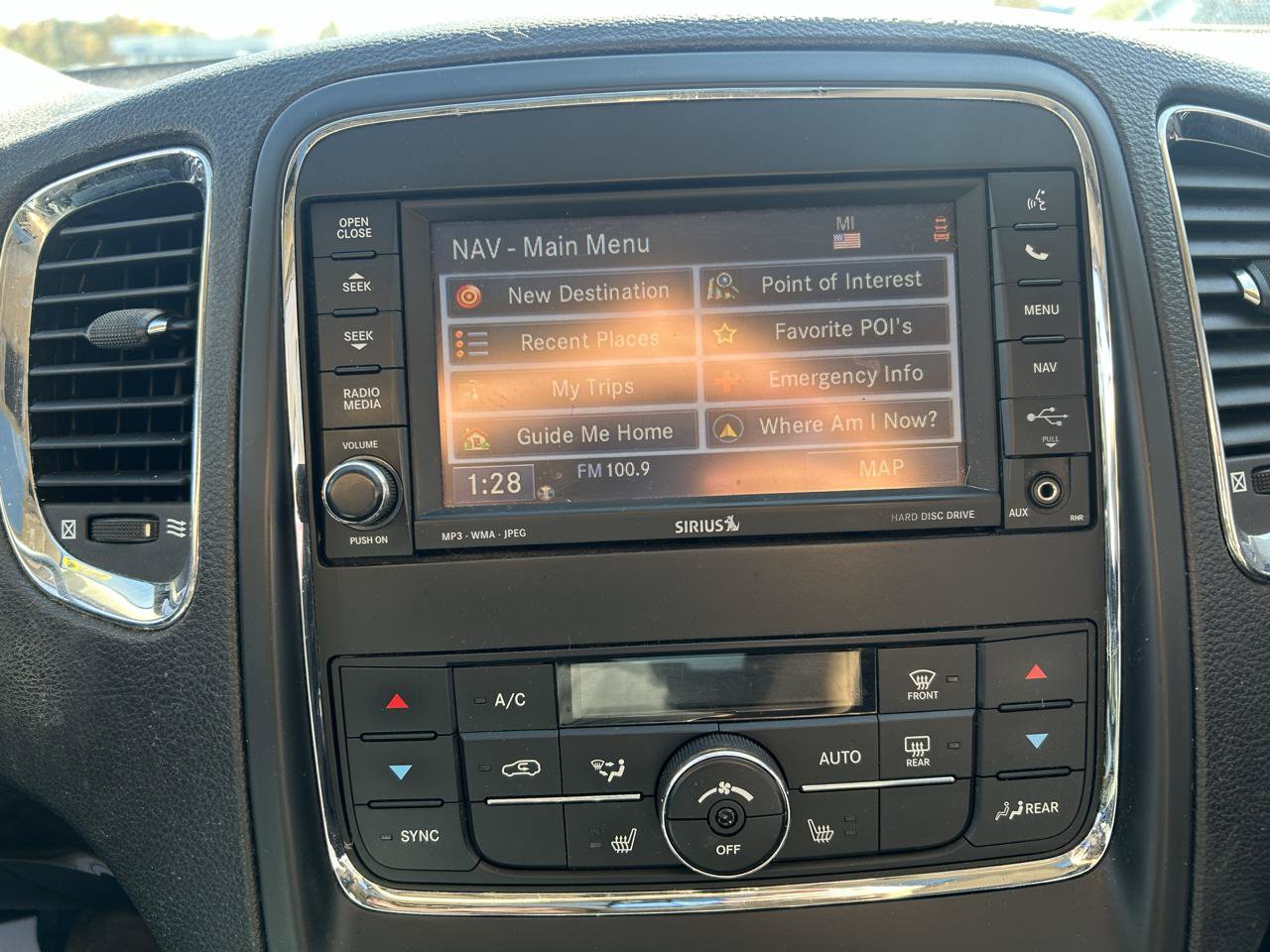 Used 2012 Dodge Durango R/T w/ Leather Interior Group AWD/4WD image 25